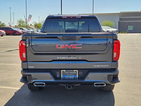 Certified 2019 GMC Sierra 1500 Denali w/ Denali Ultimate Package AWD/4WD image 4