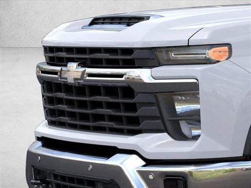 New 2026 Chevrolet Silverado 2500 LT w/ Texas Edition AWD/4WD image 13