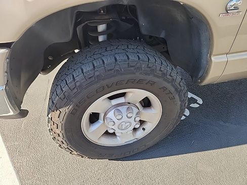 Used 2003 Dodge Ram 2500 Truck SLT image 9