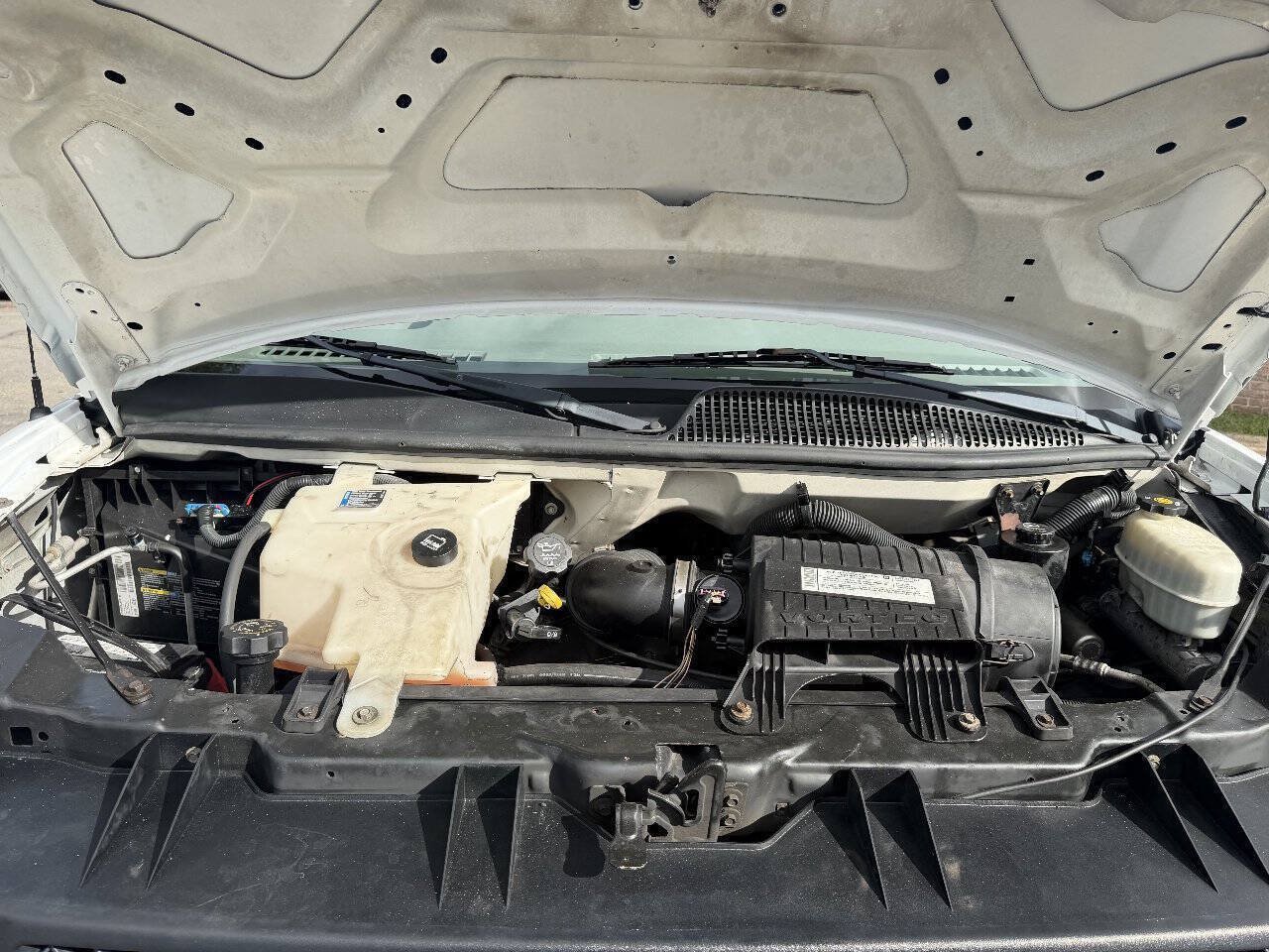 Used 2007 Chevrolet Express 1500 RWD image 21
