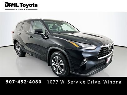 Used 2023 Toyota Highlander XLE