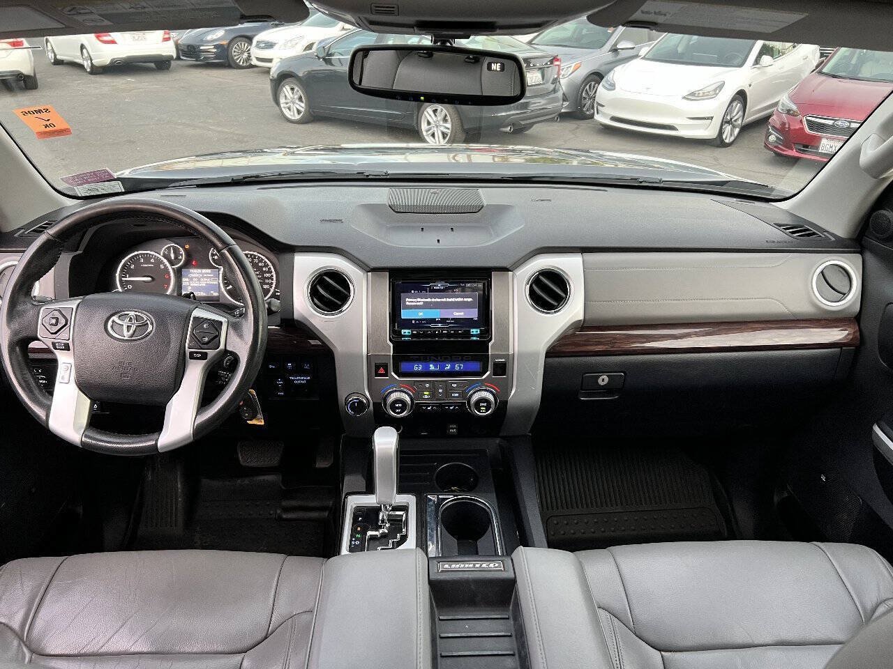 Used 2017 Toyota Tundra Limited w/ Limited Premium Package AWD/4WD image 13