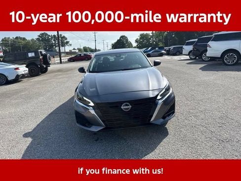 Used 2025 Nissan Altima 2.5 SV FWD image 10