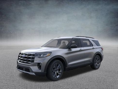 New 2026 Ford Explorer Active w/ Active Comfort Package AWD/4WD image 3