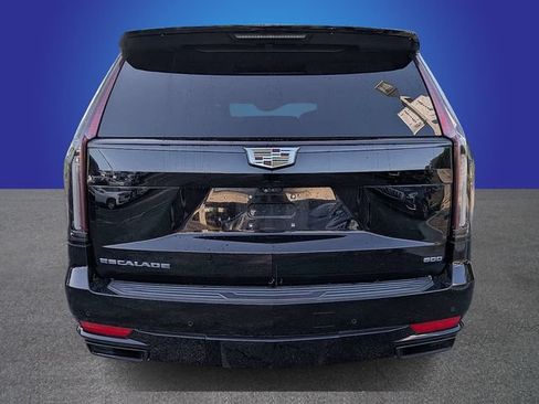 Used 2021 Cadillac Escalade Sport w/ Driver Assist Tech Package AWD/4WD image 3