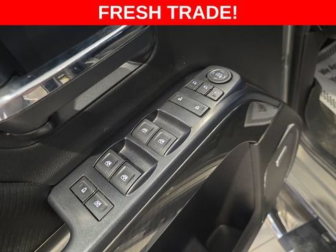 Used 2017 GMC Sierra 2500 SLT w/ All Terrain HD Package AWD/4WD image 11
