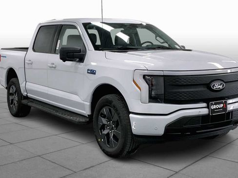 New 2025 Ford F150 Lightning Flash image 2