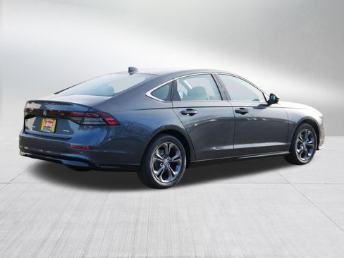 New 2026 Honda Accord EX-L image 7