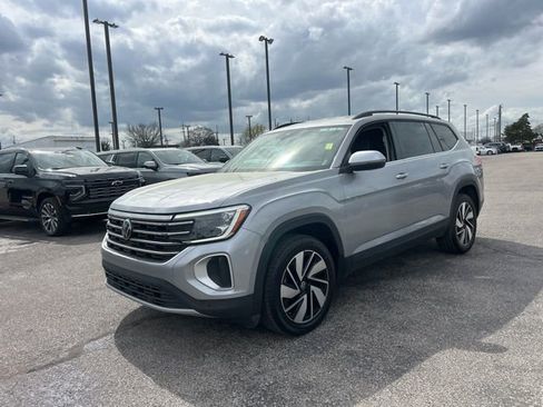 Used 2024 Volkswagen Atlas SE image 7