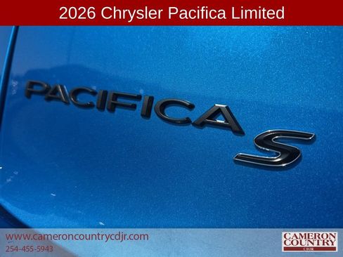 New 2026 Chrysler Pacifica Limited image 23
