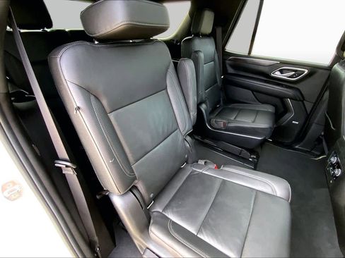 Used 2021 Chevrolet Tahoe LT w/ LT Signature Package AWD/4WD image 20