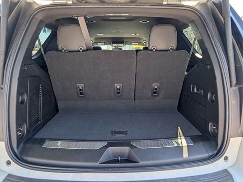 Used 2023 GMC Yukon Denali image 13