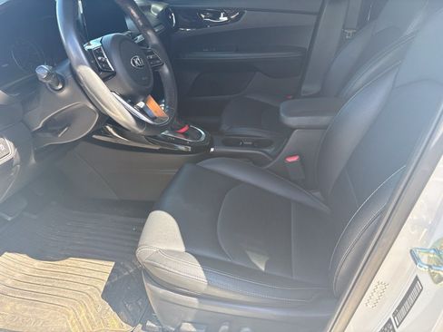 Used 2020 Kia Forte EX FWD image 4