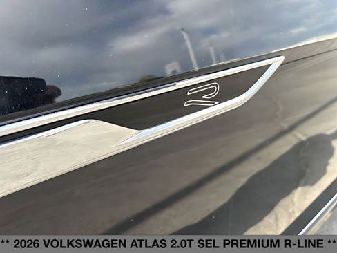 New 2026 Volkswagen Atlas SEL Premium R-Line AWD/4WD image 17