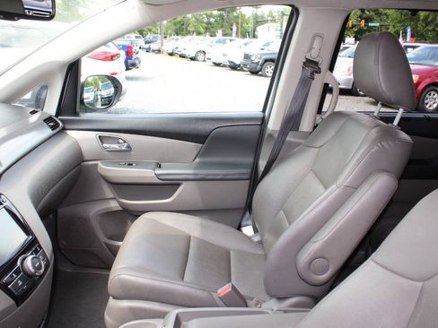 Used 2017 Honda Odyssey EX-L image 14