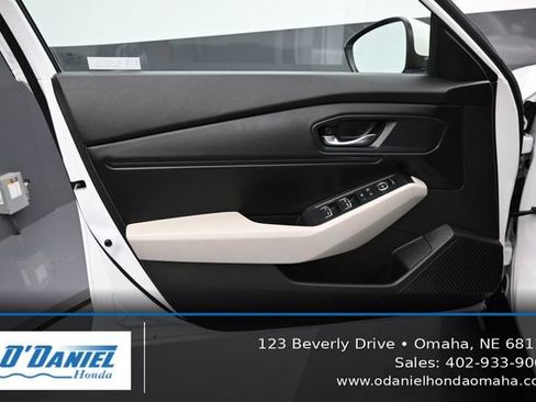 Used 2023 Honda Accord EX image 23