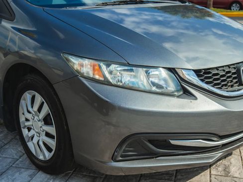 Used 2013 Honda Civic LX image 9