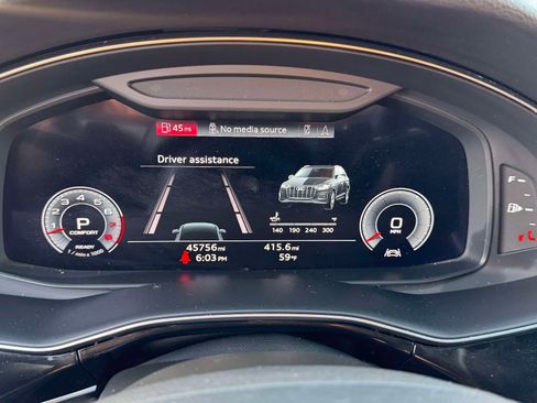 Used 2021 Audi Q7 3.0T Premium w/ Convenience Package image 29