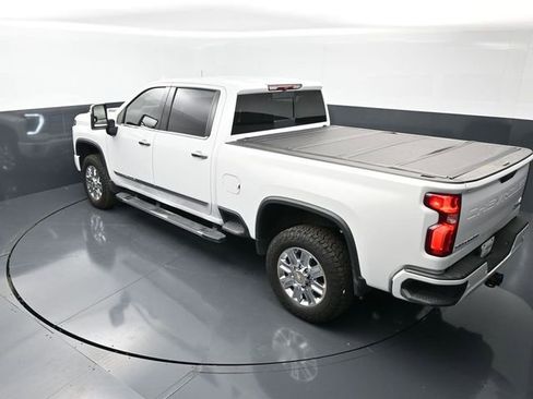 Used 2024 Chevrolet Silverado 2500 High Country w/ Z71 Off-Road Package AWD/4WD image 15