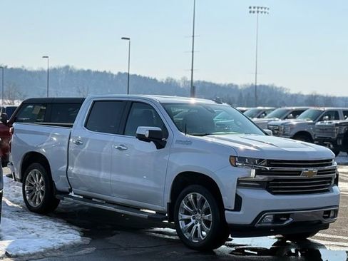 Used 2021 Chevrolet Silverado 1500 High Country image 35