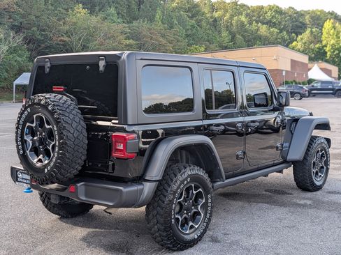 Used 2023 Jeep Wrangler Unlimited Rubicon 4xe AWD/4WD image 9