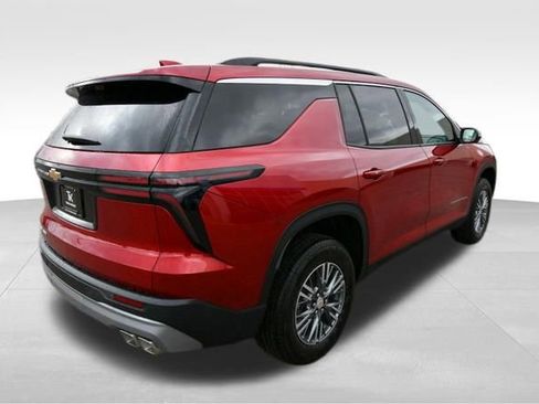 New 2026 Chevrolet Traverse LT w/ Driver Confidence Package AWD/4WD image 6