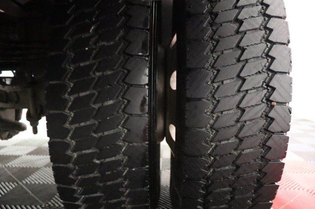 Used 2021 Ford F450 Platinum w/ FX4 Off-Road Package AWD/4WD image 95
