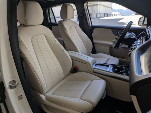 Used 2025 Mercedes-Benz GLA 250 GLA 250 image 28