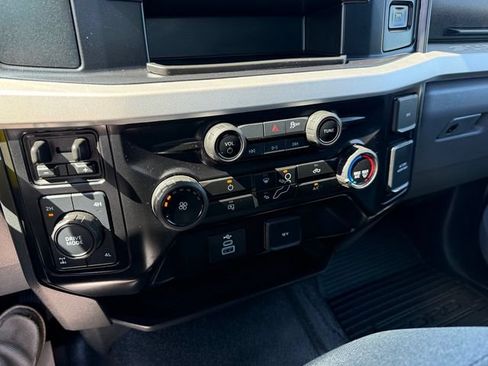 Used 2025 Ford F350 XLT w/ FX4 Off-Road Package AWD/4WD image 26