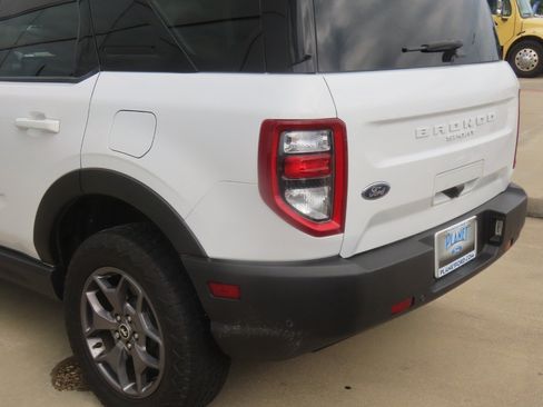 Used 2022 Ford Bronco Sport Badlands w/ Premium Package AWD/4WD image 14