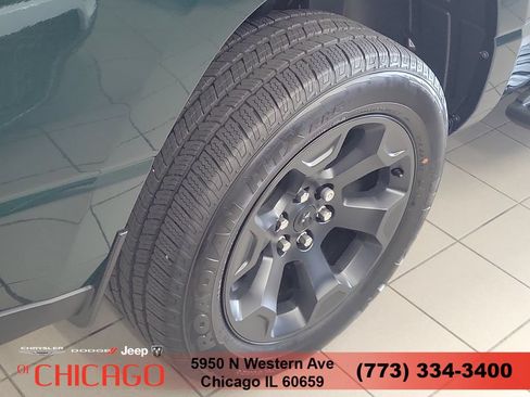 New 2026 RAM 1500 Express AWD/4WD image 5