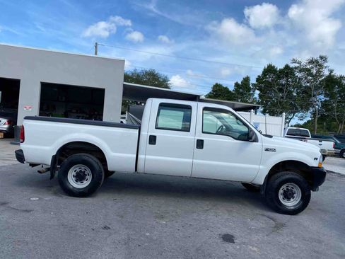 Used 2002 Ford F250 XL image 5
