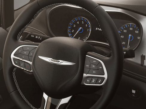 New 2026 Chrysler Pacifica Select image 30
