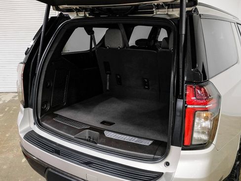 Used 2021 Chevrolet Suburban Z71 AWD/4WD image 48