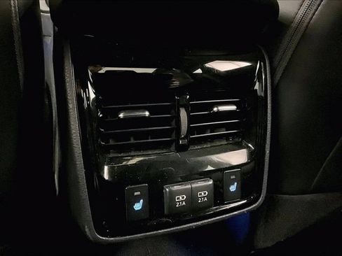 Used 2019 Toyota Avalon Touring w/ Advanced Safety Package FWD image 32