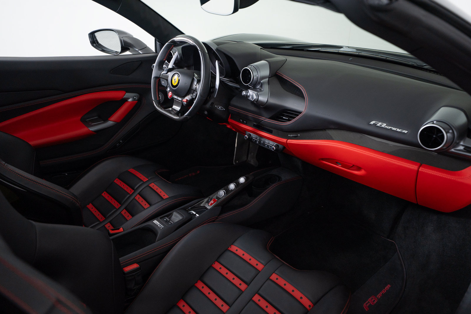 Certified 2021 Ferrari F8 Tributo RWD image 21