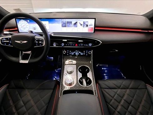 Used 2026 Genesis GV70 3.5T Sport Prestige image 15