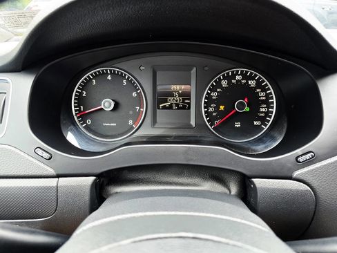 Used 2012 Volkswagen Jetta SE image 15