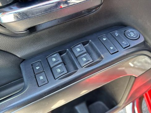 Used 2018 Chevrolet Silverado 2500 LT w/ LT Convenience Package AWD/4WD image 11