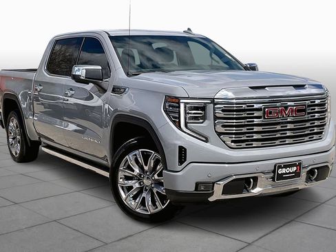 Used 2025 GMC Sierra 1500 Denali w/ Denali Reserve Package image 2