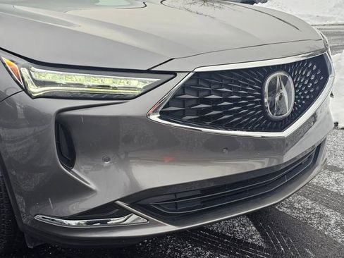 Used 2024 Acura MDX SH-AWD w/ Technology Package image 3