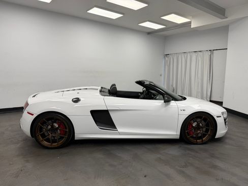 Used 2011 Audi R8 V10 AWD/4WD image 21