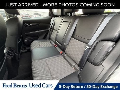 Certified 2022 Nissan Rogue Sport SV w/ Technology Package AWD/4WD image 15