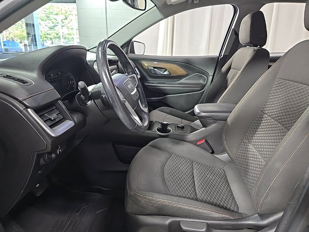 Used 2018 GMC Terrain SLE AWD/4WD image 17