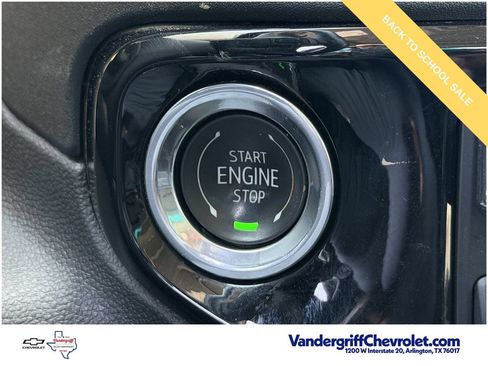 Used 2025 Chevrolet Silverado 2500 LT w/ Convenience Package AWD/4WD image 18