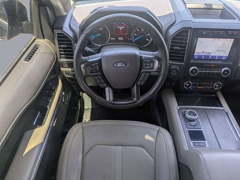 Used 2021 Ford Expedition Limited RWD image 17