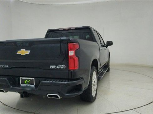 Used 2021 Chevrolet Silverado 1500 High Country w/ Technology Package image 72