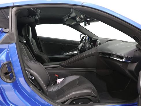 Used 2020 Chevrolet Corvette Stingray Coupe RWD image 31