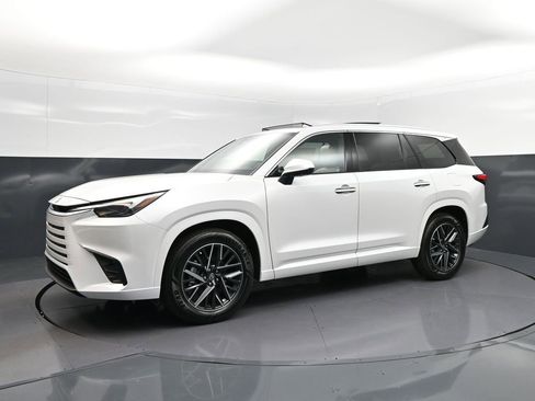 New 2026 Lexus TX 350 AWD image 3