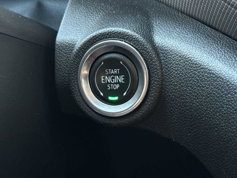 Used 2021 Chevrolet TrailBlazer LT w/ Convenience Package image 23